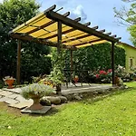 Marta Guest House